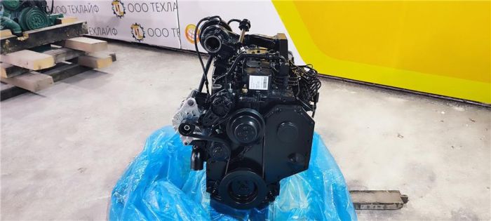 Двигатель Cummins 6BTA5.9-C180-II для XCMG GR165