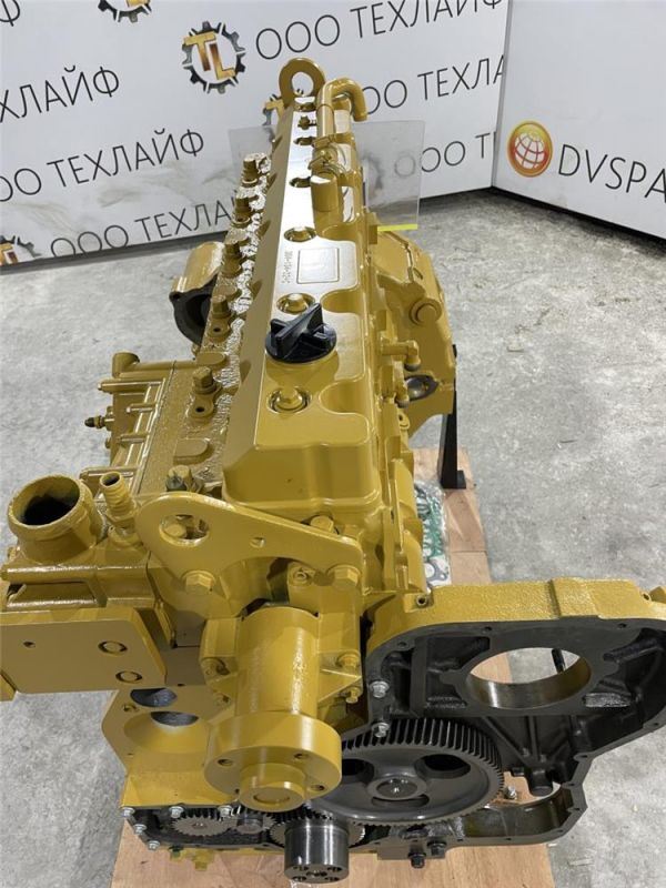 Двигатель Komatsu SA6D114E-2 Без навесного оборудования