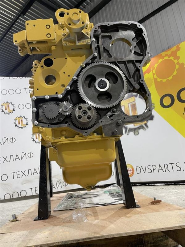 Двигатель Komatsu SA6D114E-2 Без навесного оборудования